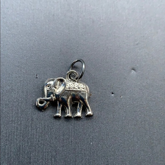 TINY ELEPHANT VINTAGE - Picture 2 of 4